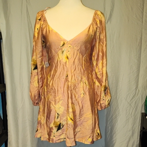 Millibon Dresses & Skirts - Millibon Median Elegant Pink Floral Women's Dress With Balloon Sleeves